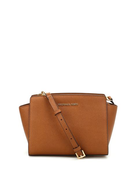 michael kors messenger selma|Selma Medium Saffiano Leather Messenger Bag .